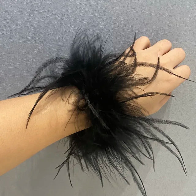 Real Ostrich feather cuff plumes bracelet for women white Cuffs pens Shirt with feathers girls fur cuffs ornament boa plume - V.I.P Digital Presence