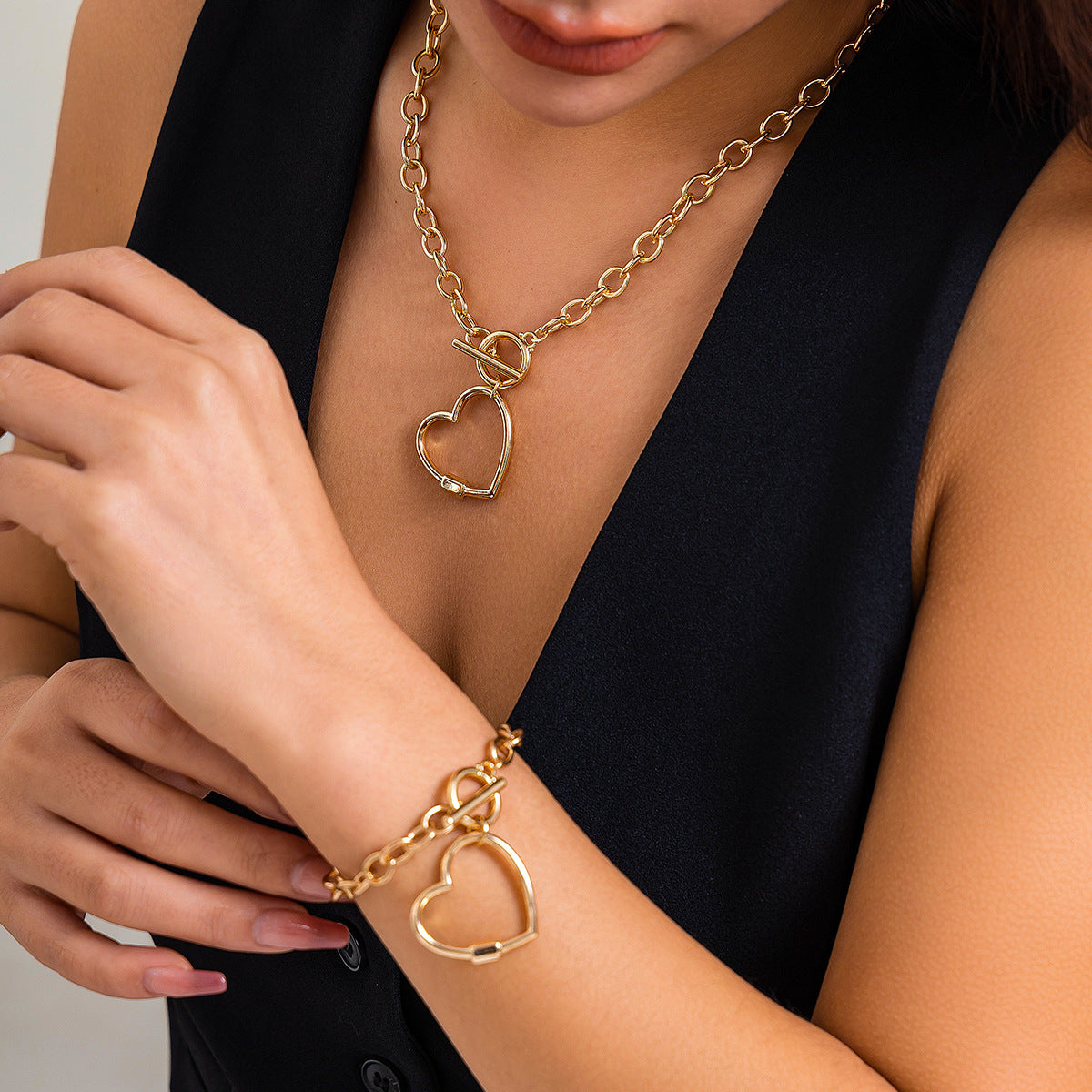 Cold and minimalist necklaces, versatile star shaped necklaces, sweet and cool French style heart-shaped necklace set, accessories - V.I.P Digital Presence