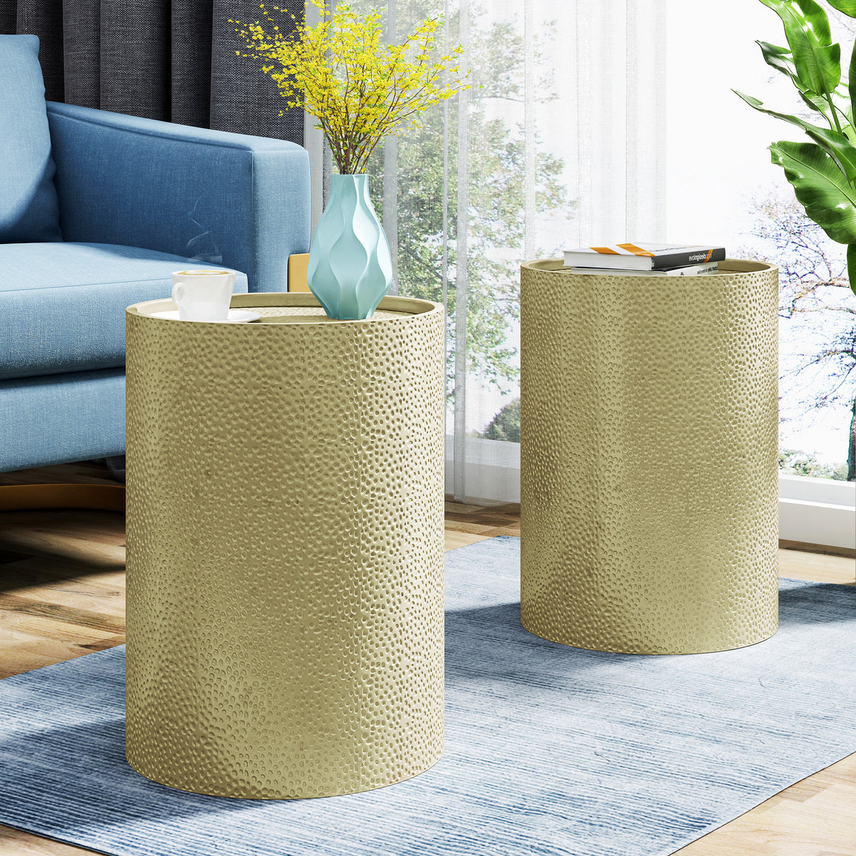 METAL SIDE TABLE - V.I.P Digital Presence
