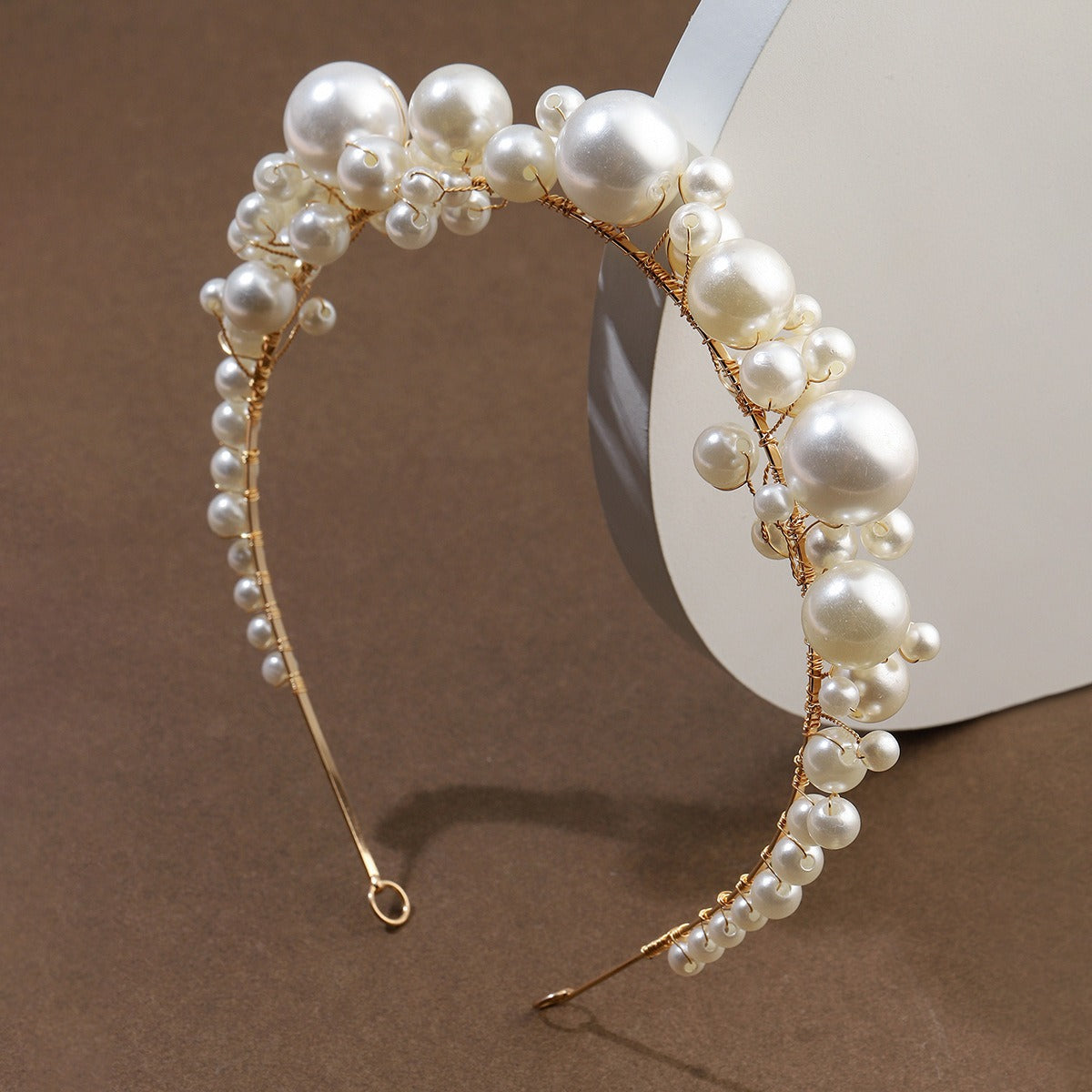 Retro bride headwear with simple pearl headbands - V.I.P Digital Presence