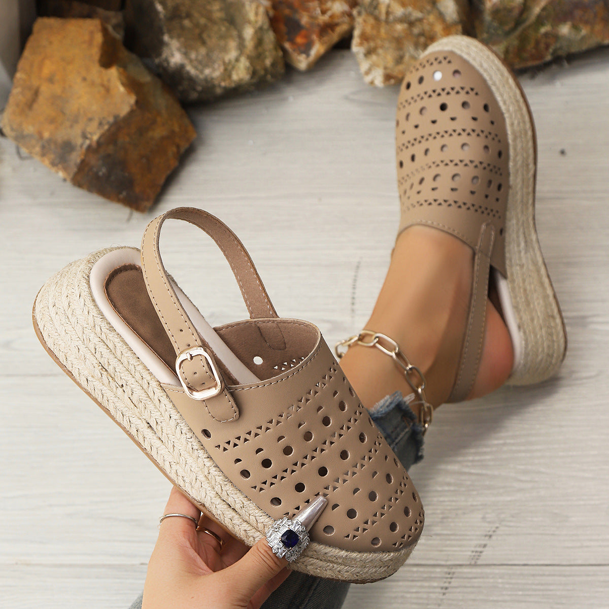 Baotou sandals women's thick soled sloping heel retro hemp rope hollowed out women's sandals - V.I.P Digital Presence