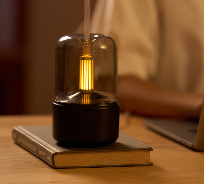Creative Candlelight Aromatherapy Machine USB Plug in Desktop Atmosphere Candlelight Aromatherapy Humidifier - V.I.P Digital Presence
