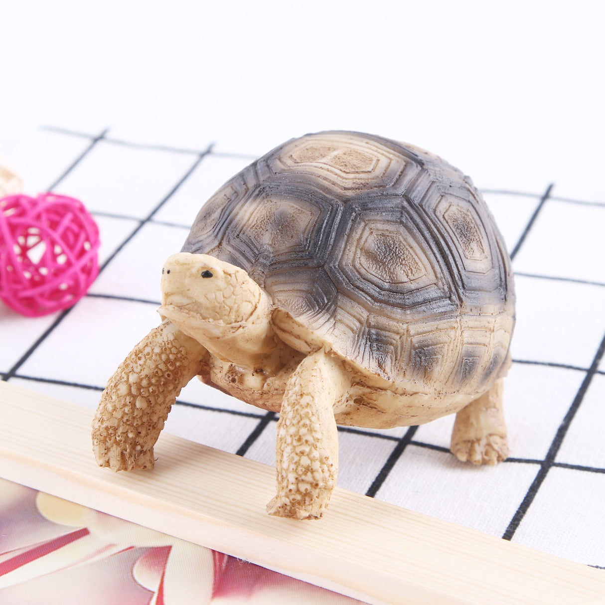 Turtle fish tank shaped handicraft resin ornaments - V.I.P Digital Presence