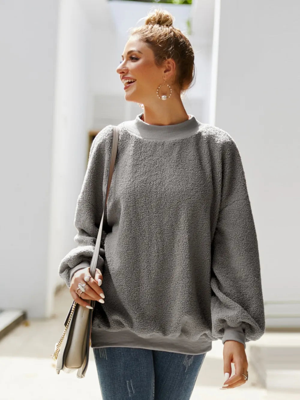 Casual round neck long sleeved velvet shirt women's top velvet shirt - V.I.P Digital Presence