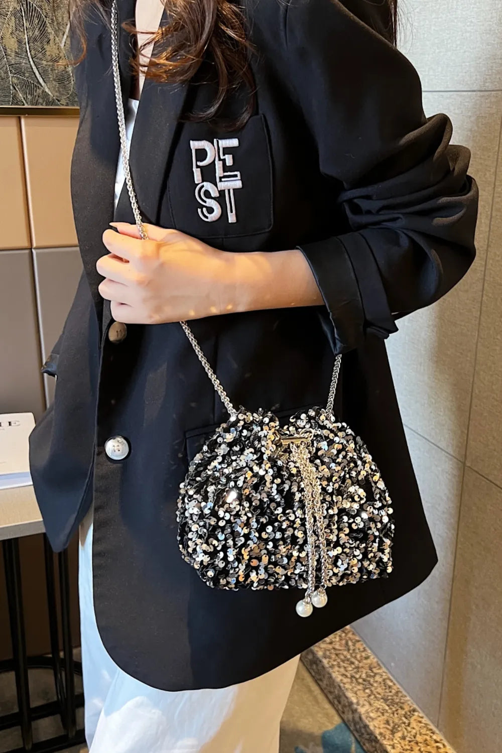 Sequin Chain Drawstring Bucket Bag - V.I.P Digital Presence
