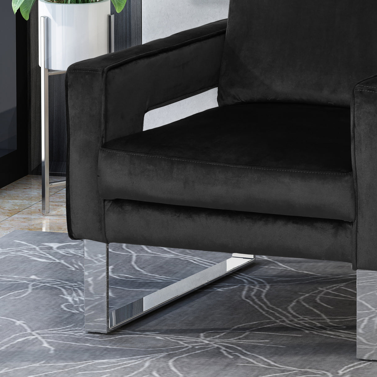 ARM CHAIR - V.I.P Digital Presence