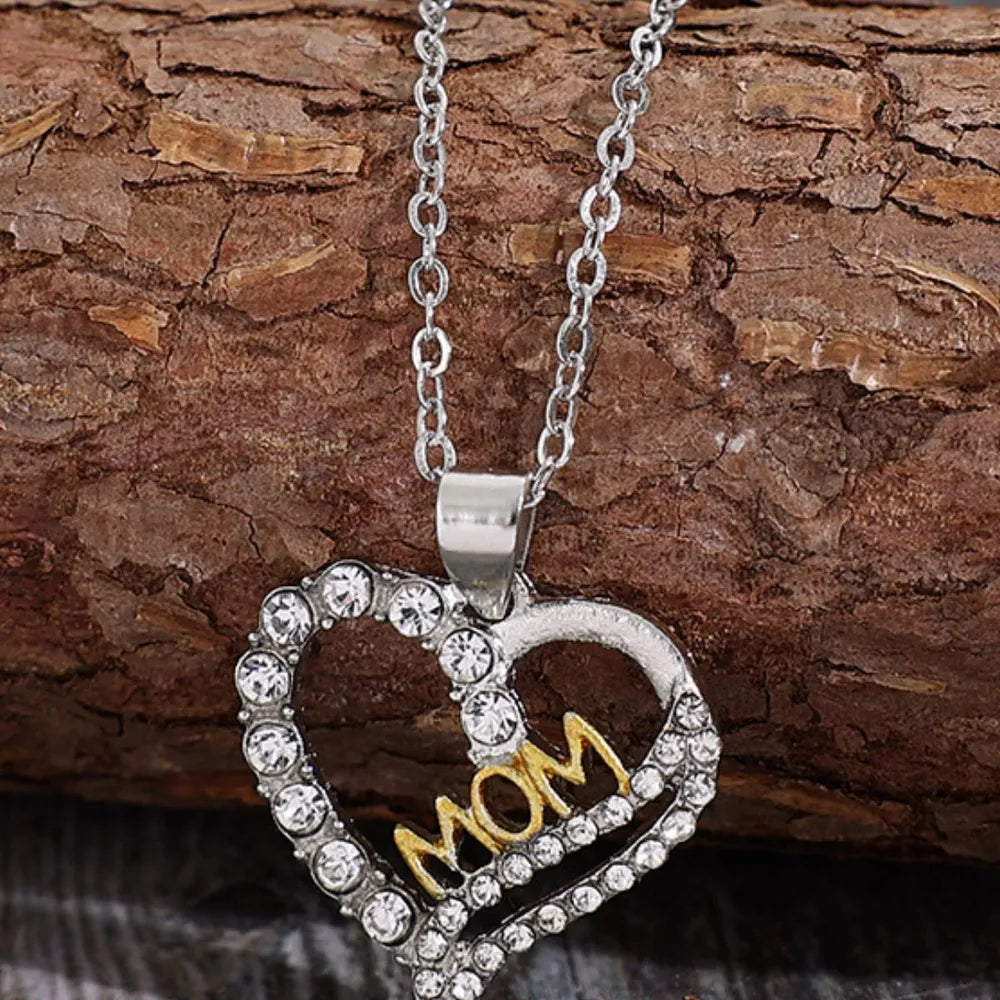 Alloy Inlaid Zircon Heart Pendant Necklace - V.I.P Digital Presence