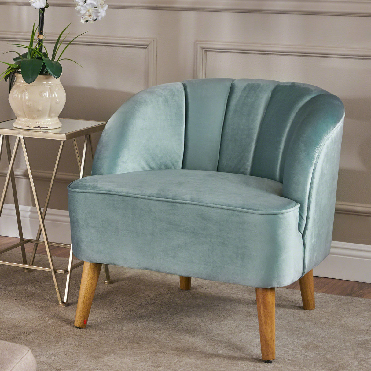 CHAIR - V.I.P Digital Presence