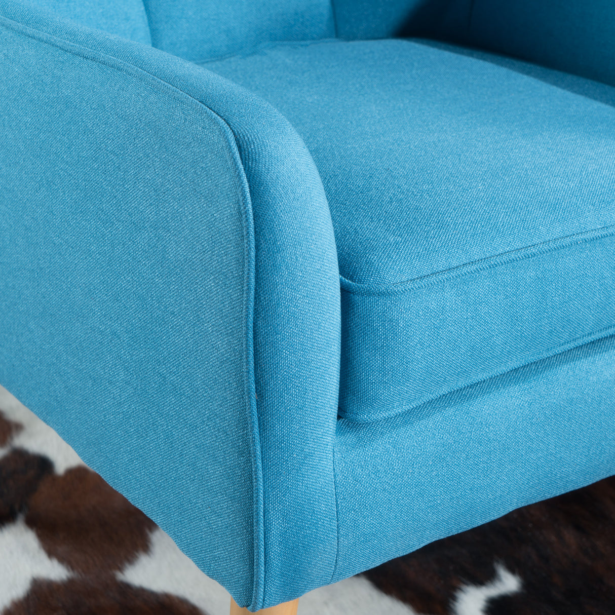 ARM CHAIR - V.I.P Digital Presence