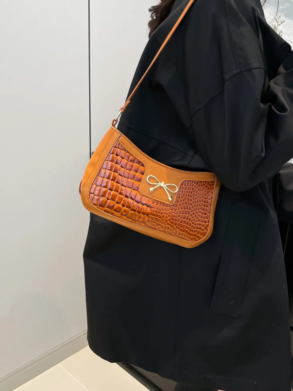 Bow PU Leather Shoulder Bag - V.I.P Digital Presence