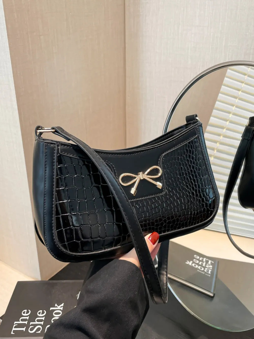 Bow PU Leather Shoulder Bag - V.I.P Digital Presence