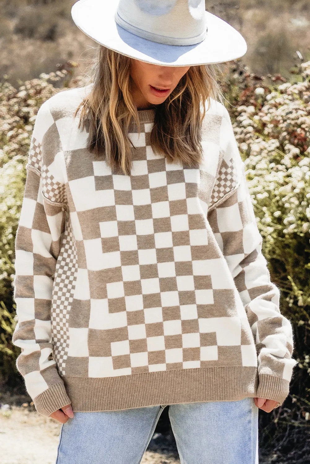 Checkered Round Neck Long Sleeve Sweater - V.I.P Digital Presence