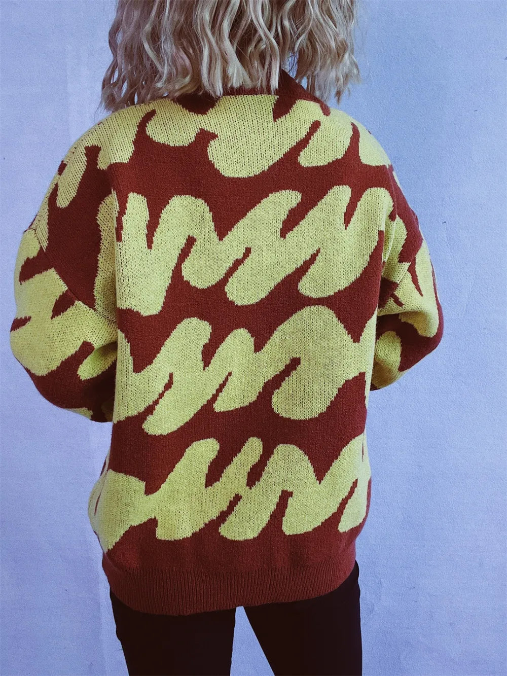 Contrast Round Neck Long Sleeve Sweater - V.I.P Digital Presence