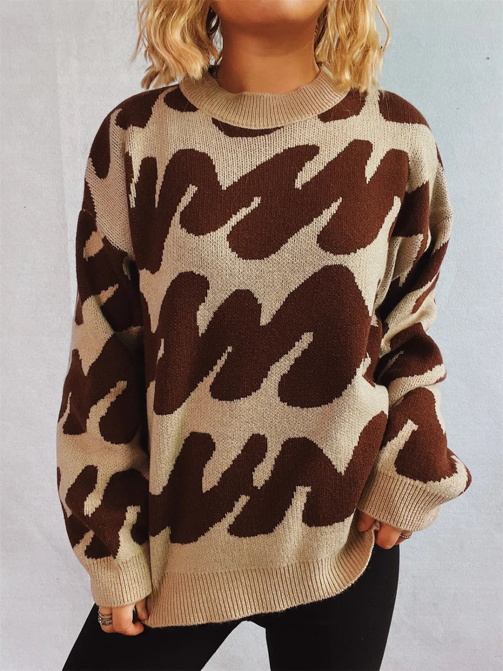 Contrast Round Neck Long Sleeve Sweater - V.I.P Digital Presence