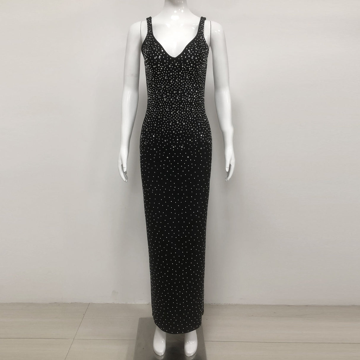 European and American sexy fashion socialite temperament hot diamond suspender backless long dress women's dress - V.I.P Digital Presence