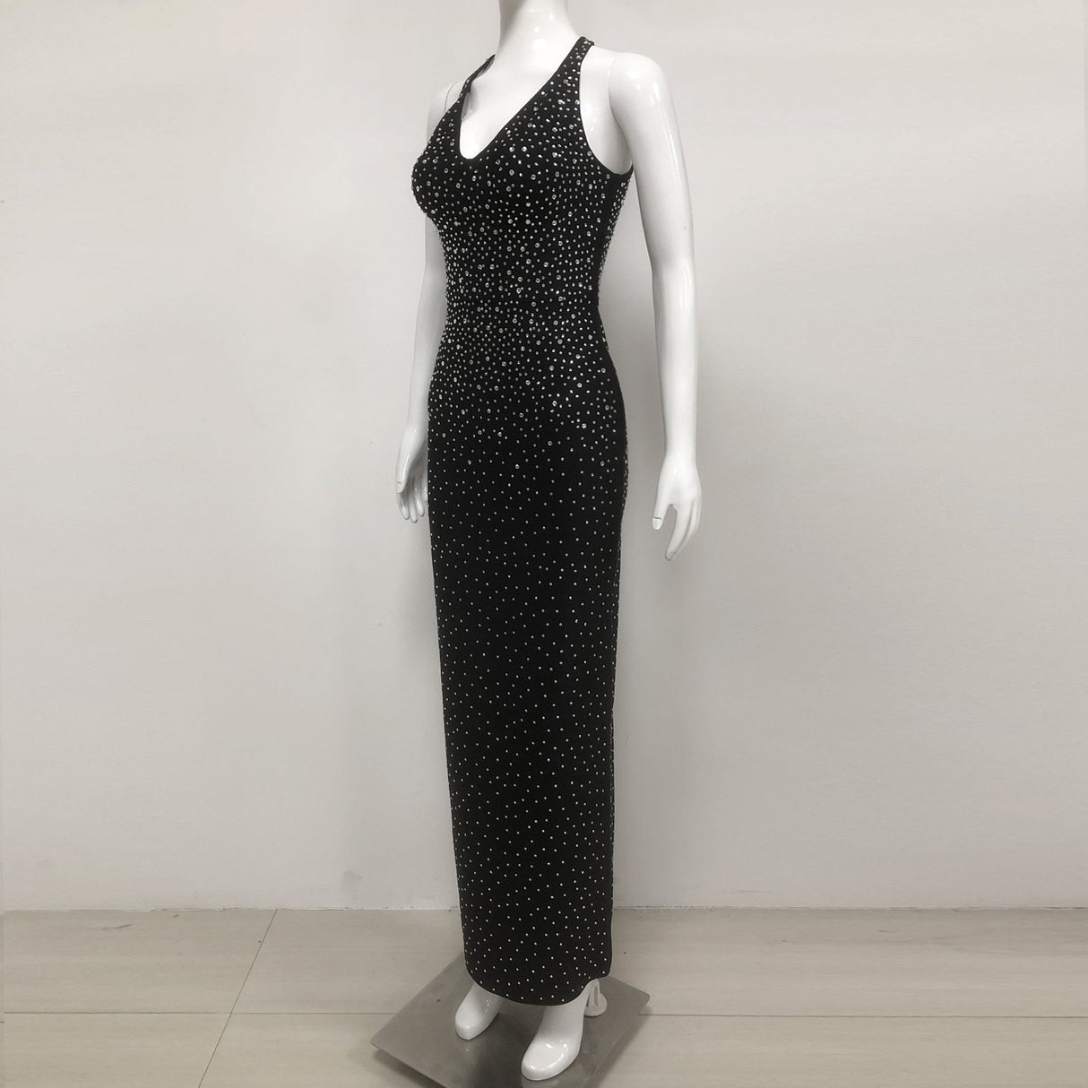 European and American sexy fashion socialite temperament hot diamond suspender backless long dress women's dress - V.I.P Digital Presence