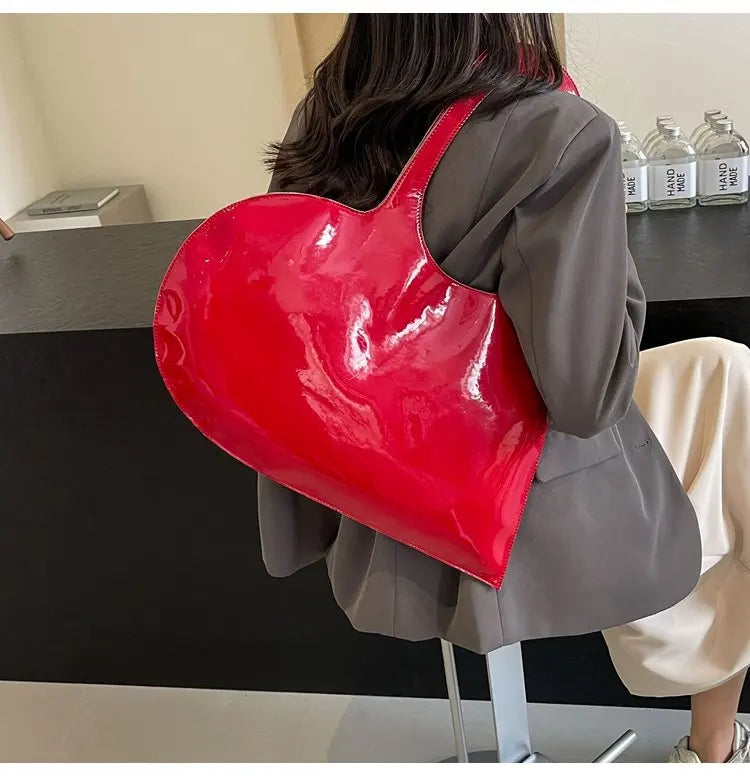 New Unisex Personalized Creative Lacquer Skin Love Shape Shoulder Bag Punk Underarm Bag Women's Handheld PU Photo Bag - V.I.P Digital Presence