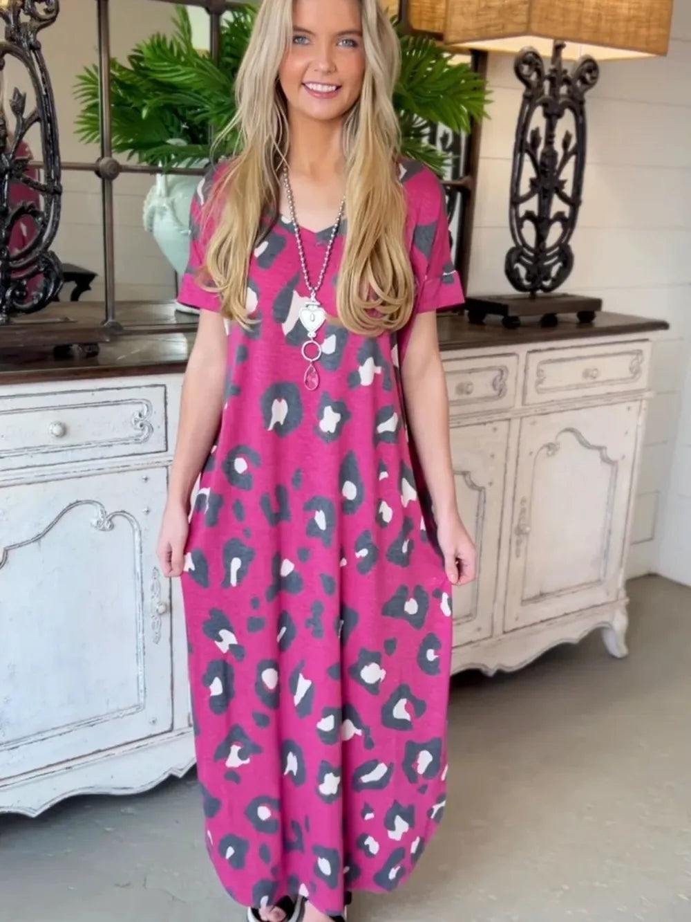 Printed pocket slit V-neck short sleeved long skirt for women - V.I.P Digital Presence