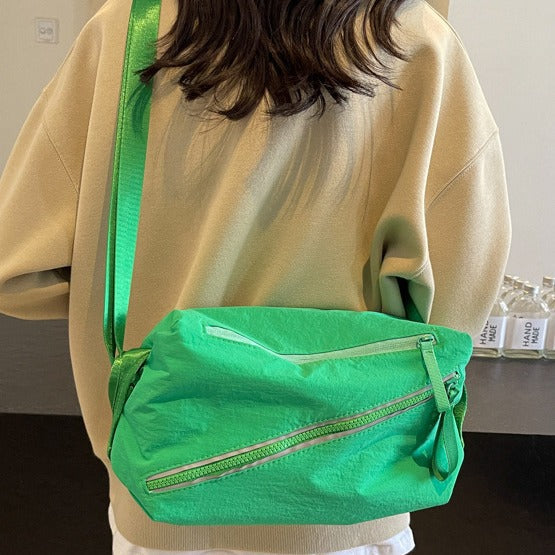 Simple Toast Bag Large Capacity Diagonal Cross Shoulder Small Square Bag Solid Color Sports Yoga Backpack for Students - V.I.P Digital Presence
