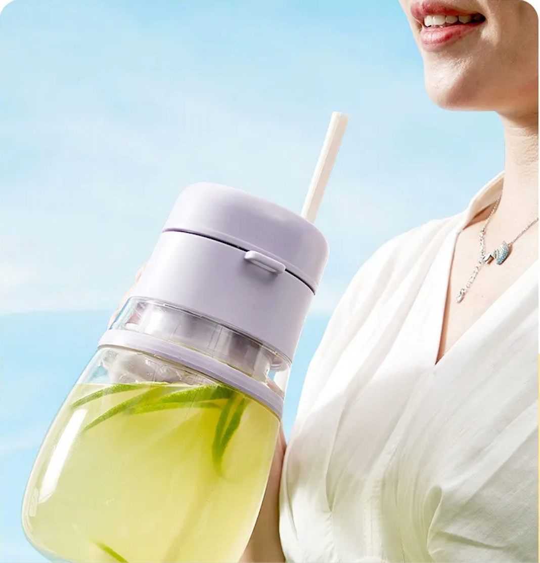 SmoothSip Blender Cup - V.I.P Digital Presence