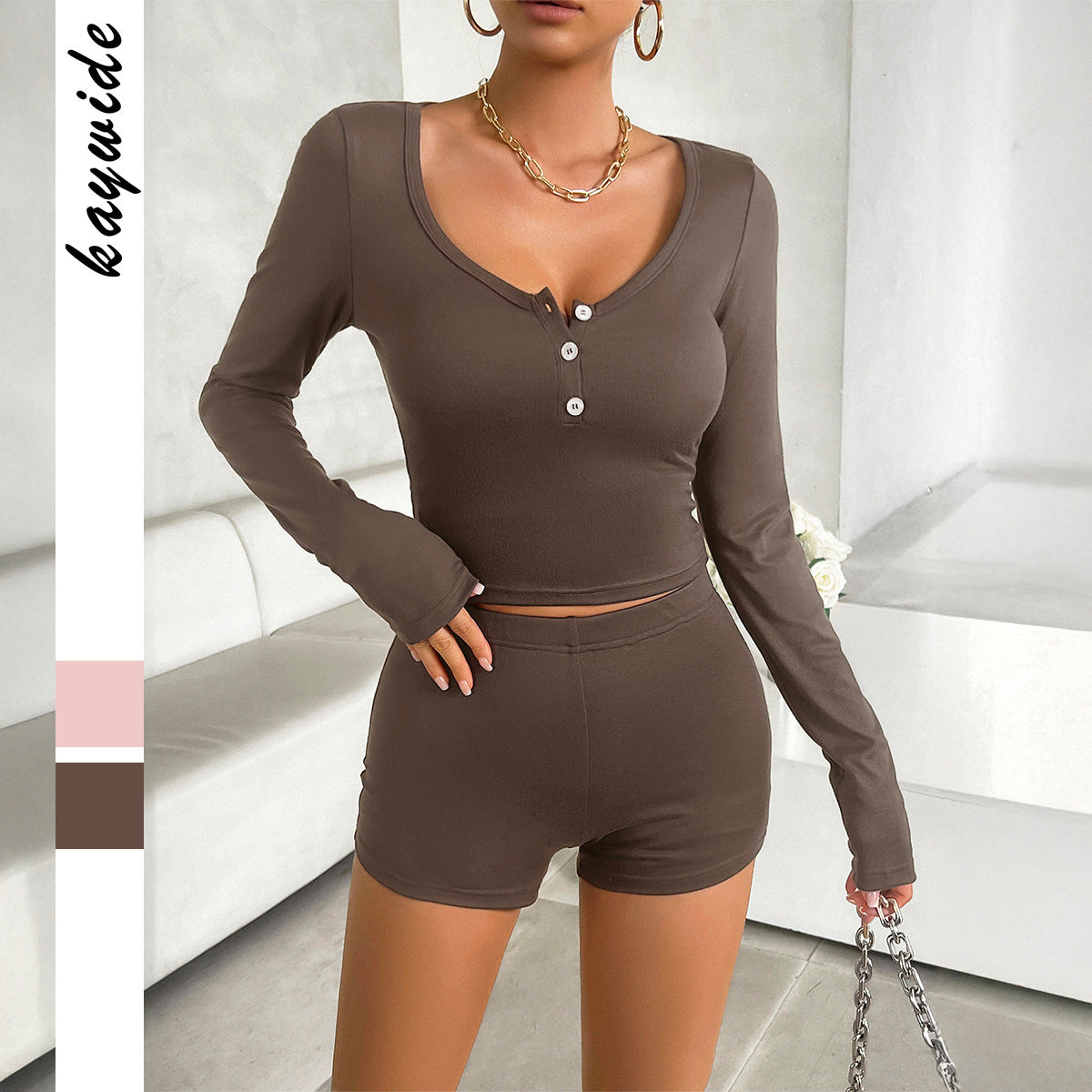 Sports style long sleeved T-shirt shorts set for women - V.I.P Digital Presence