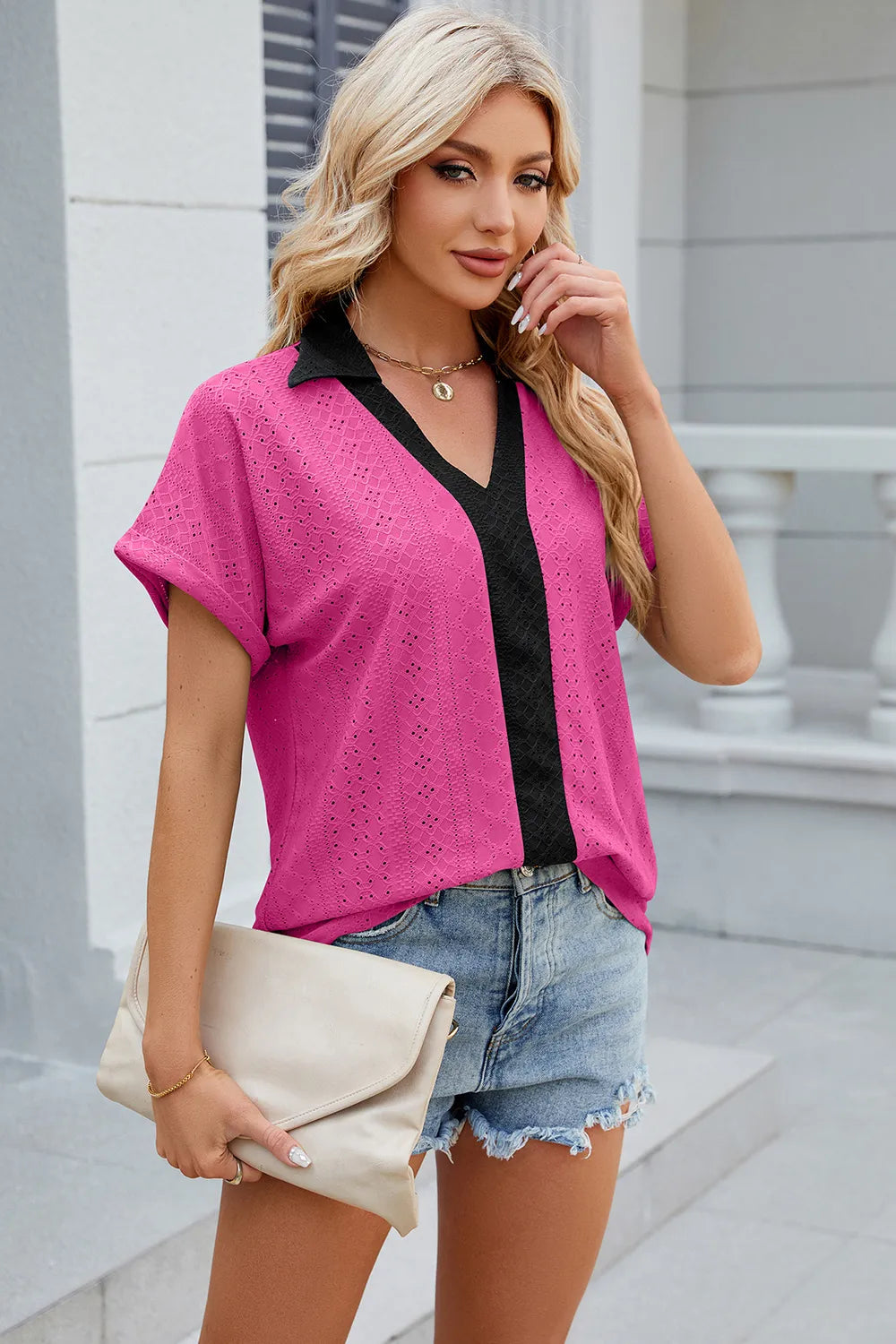 V-neck contrasting short sleeved loose T-shirt top for women - V.I.P Digital Presence