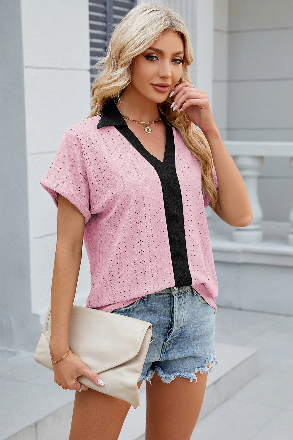 V-neck contrasting short sleeved loose T-shirt top for women - V.I.P Digital Presence