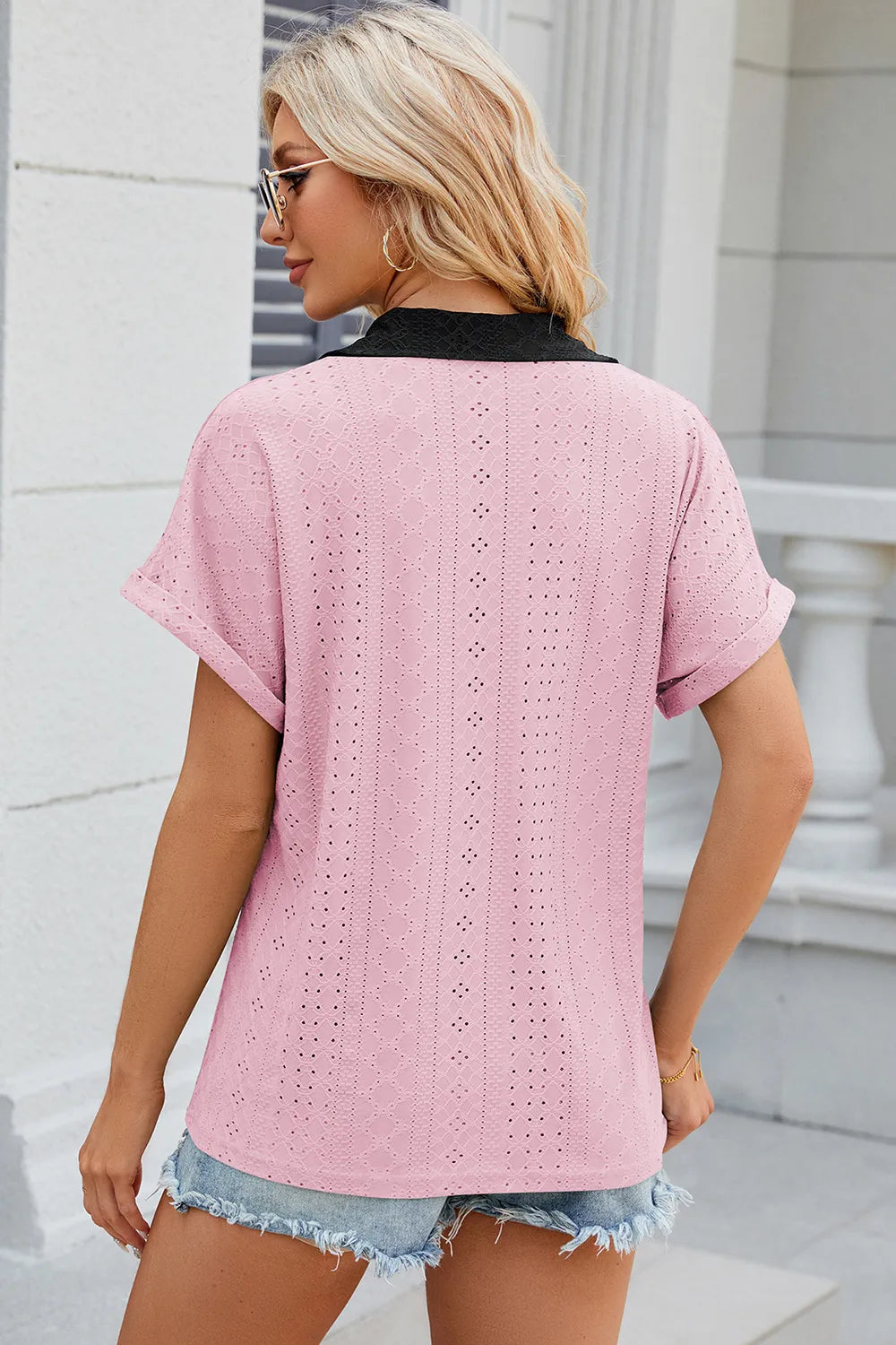 V-neck contrasting short sleeved loose T-shirt top for women - V.I.P Digital Presence