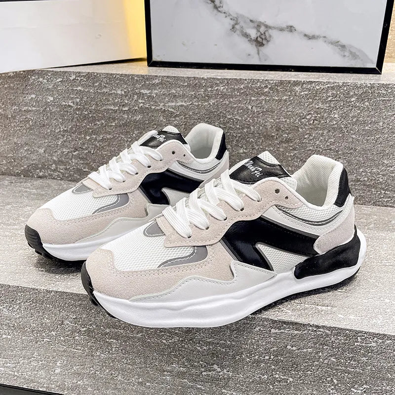 Women's shoes autumn versatile lightweight soft soled running shoes - V.I.P Digital Presence