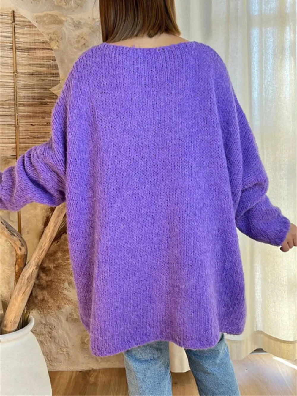 Women's V-neck letter loose and lazy knitted sweater - V.I.P Digital Presence