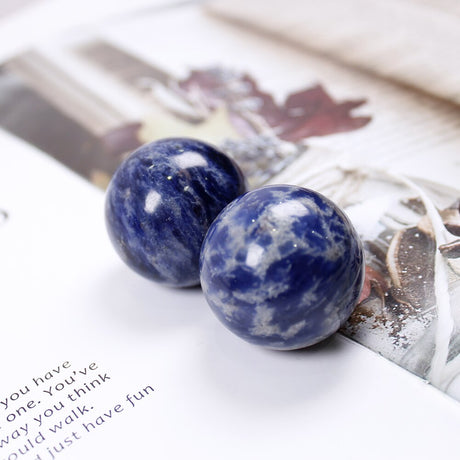 Natural crystal ball polished crystal crafts Blue-vein stone sodalite Wish ball ornament - V.I.P Digital Presence