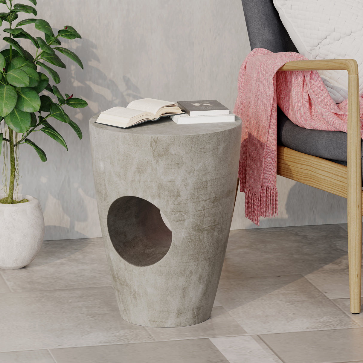 SIRIUS SIDE TABLE - V.I.P Digital Presence