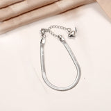 Simple and versatile blade chain bracelet for women with heart pendant bracelet - V.I.P Digital Presence