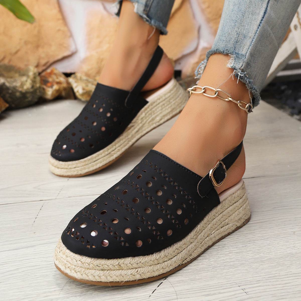 Baotou sandals women's thick soled sloping heel retro hemp rope hollowed out women's sandals - V.I.P Digital Presence