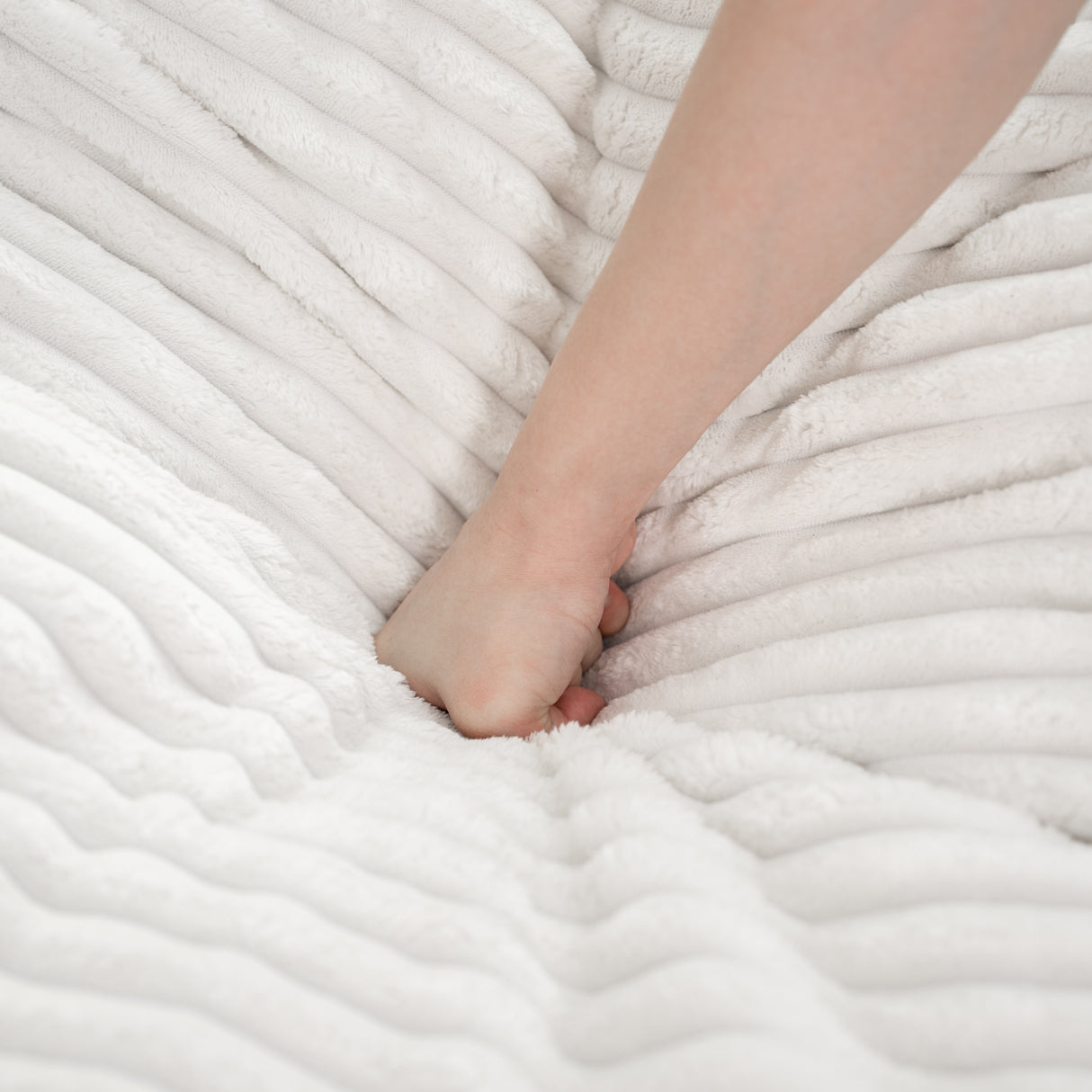 Faux Fur Classic Bean Bag  white - V.I.P Digital Presence
