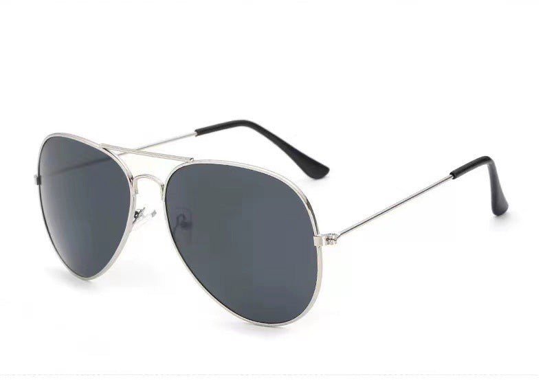 Gafas de sol coloridas Toad Glasses Pilot Hombres y Mujeres Modelos 3025 Gafas de sol reflectantes con película de color