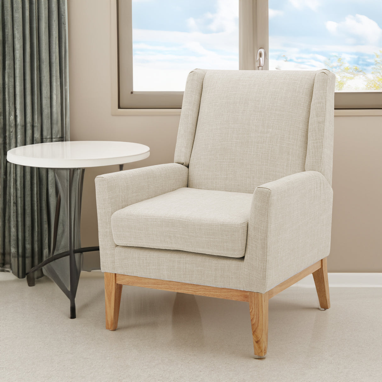 KD ACCENT CHAIR - V.I.P Digital Presence