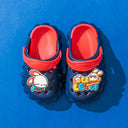 Nuevos zapatos con agujeros para niños, zapatos para bebés y niños, ropa exterior bonita de verano para niños y niñas, sandalias y pantuflas de suela suave para niños pequeños. 