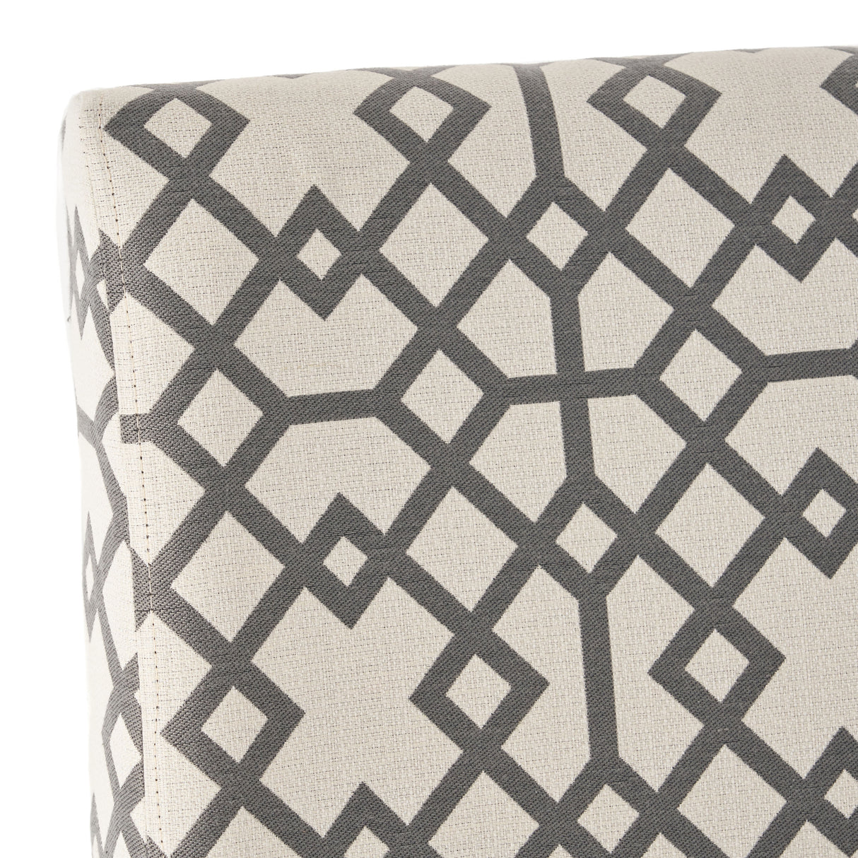 ACCENT CHAIR - V.I.P Digital Presence