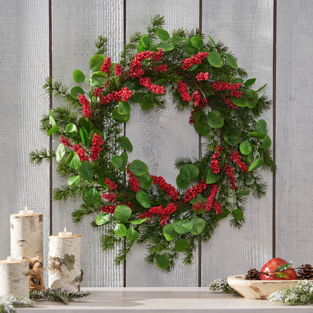 25.5" LEAVES/BERRY WREATH - V.I.P Digital Presence