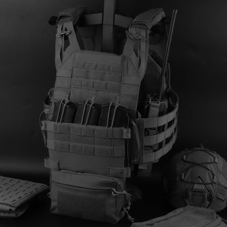 R Series JPC 3.0 Assault Tactical Set, Quick-Release, for Airsoft & Hunting, with Pouch. - V.I.P Digital Presence