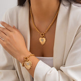 Diamond studded heart-shaped metal pendant necklace, light luxury style spring buckle collarbone chain set - V.I.P Digital Presence