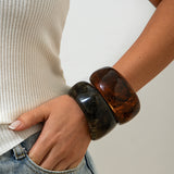 Vintage Irregular Dyeing Bracelet Round Wide Face Acrylic Bracelet for Women - V.I.P Digital Presence