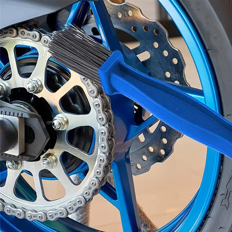 Cleaning Brush, Ideal for motorcycle & bicycle chain and electric car flywheel maintenance, a practical bike accessory. - V.I.P Digital Presence