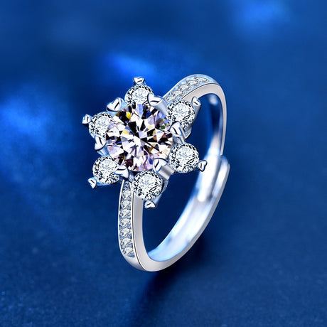 Mozambique 925 sterling silver ring with a female design sense, niche snowflake ring - V.I.P Digital Presence