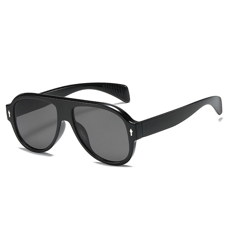 Retro Punk Men Pilot Sunglasses Fashion Rivets Decoration Gradient Eyewear Shades UV400 Women Trending Purple Sun Glasses - V.I.P Digital Presence