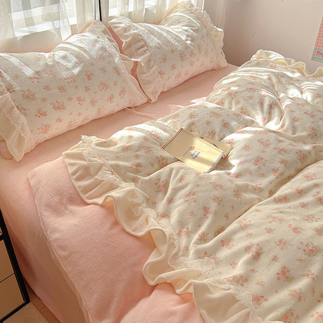 Princess style milk velvet bed four piece set, winter thick double-sided velvet duvet cover with velvet bed sheet bedding - V.I.P Digital Presence
