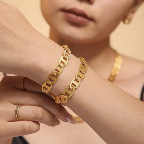 Handmade chain plated with genuine gold titanium steel material women's bracelet - V.I.P Digital Presence