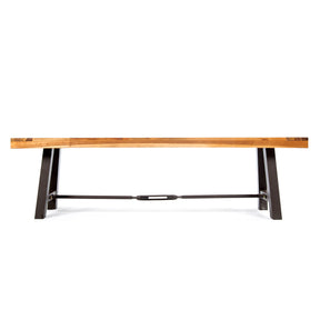 CATRIONA BENCH - V.I.P Digital Presence