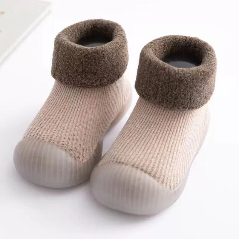 Baby walking shoes in autumn and winter with plush and thickened soft soles, non slip, pure cotton floor socks for both boys and girls to keep warm - V.I.P Digital Presence